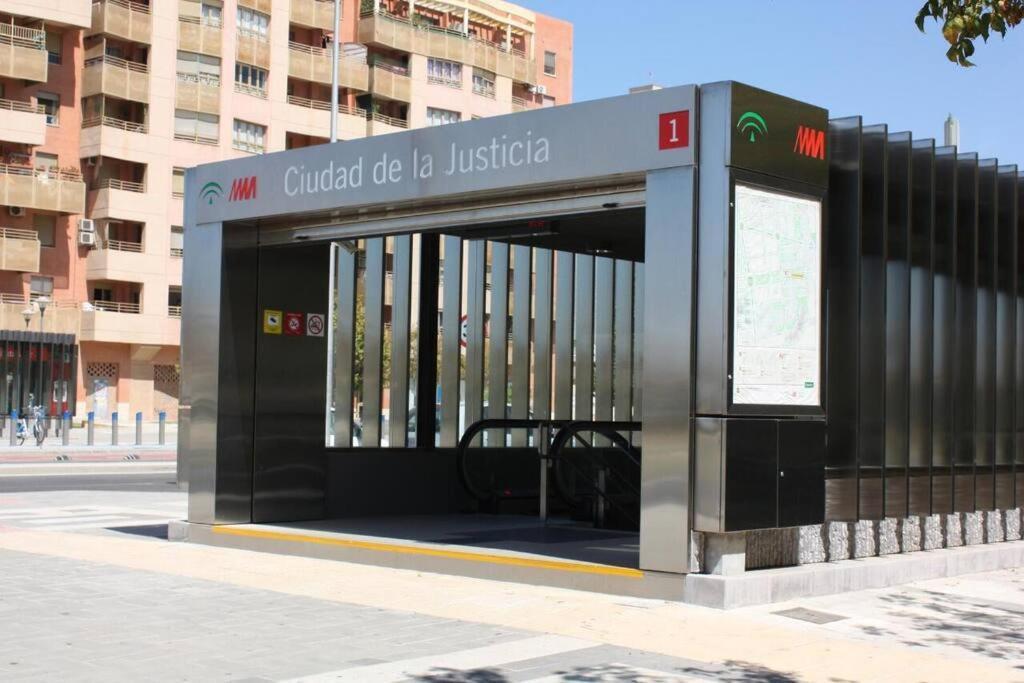Precioso Alojamiento En La Mejor Zona De 말라가 외부 사진